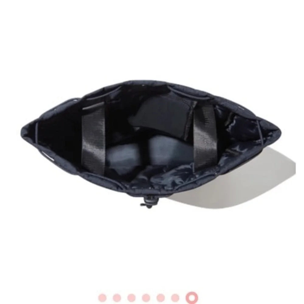 NEW Convertible black Gym Bag Beyond Yoga. Drawstring & snap closure. Spacious